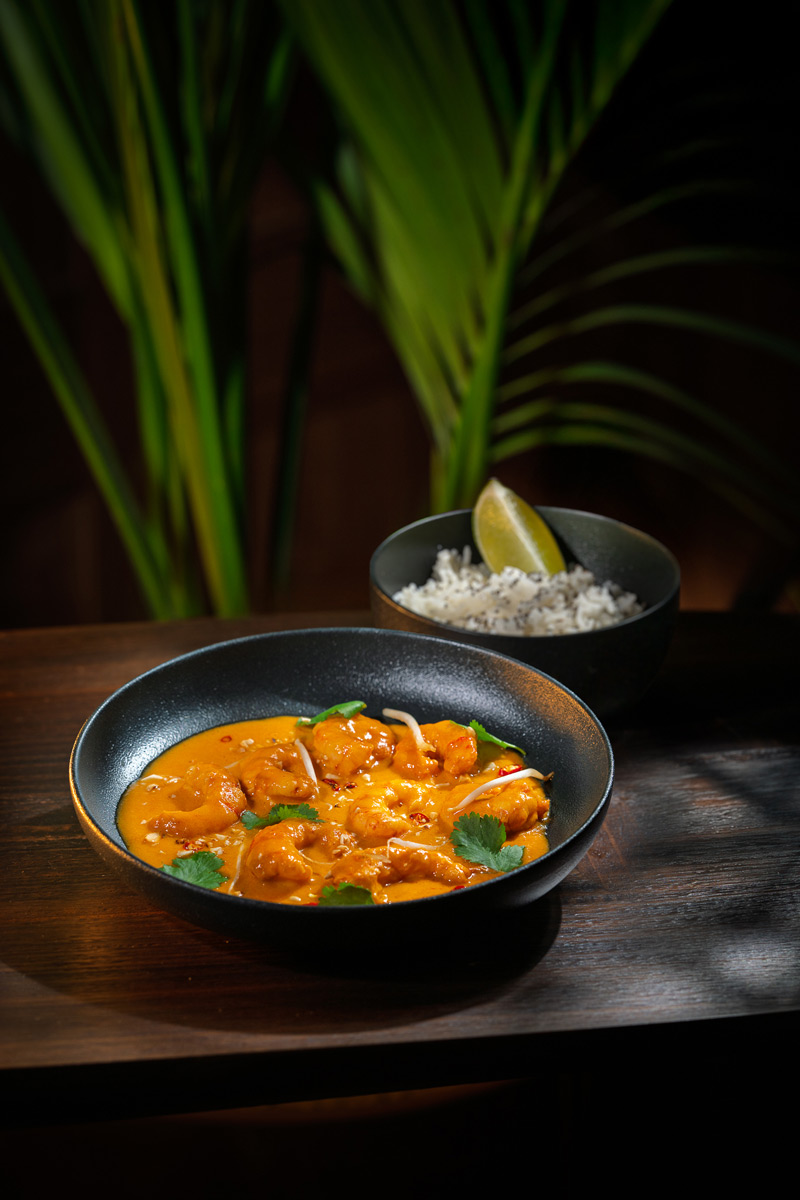 Panang curry with prawns from the fish market
